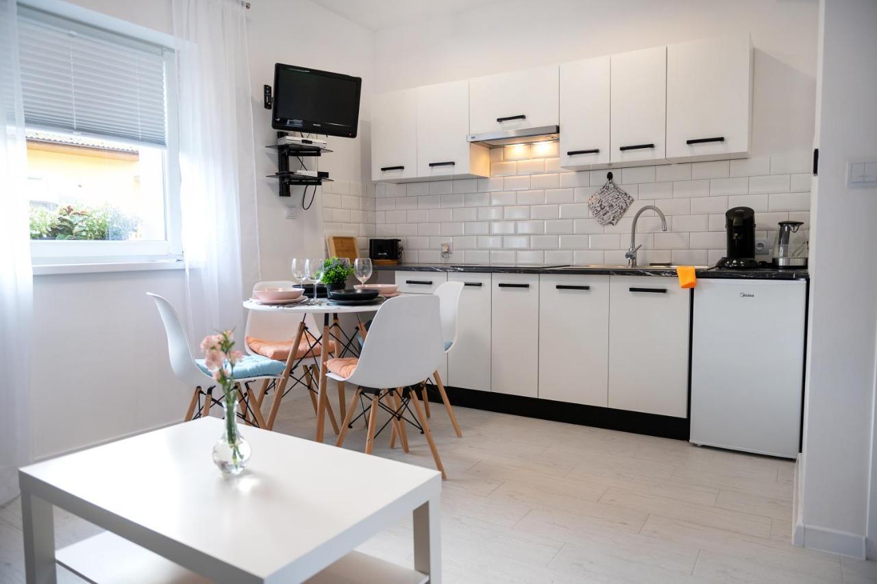 Emma Apartamenty Gostyn  エクステリア 写真