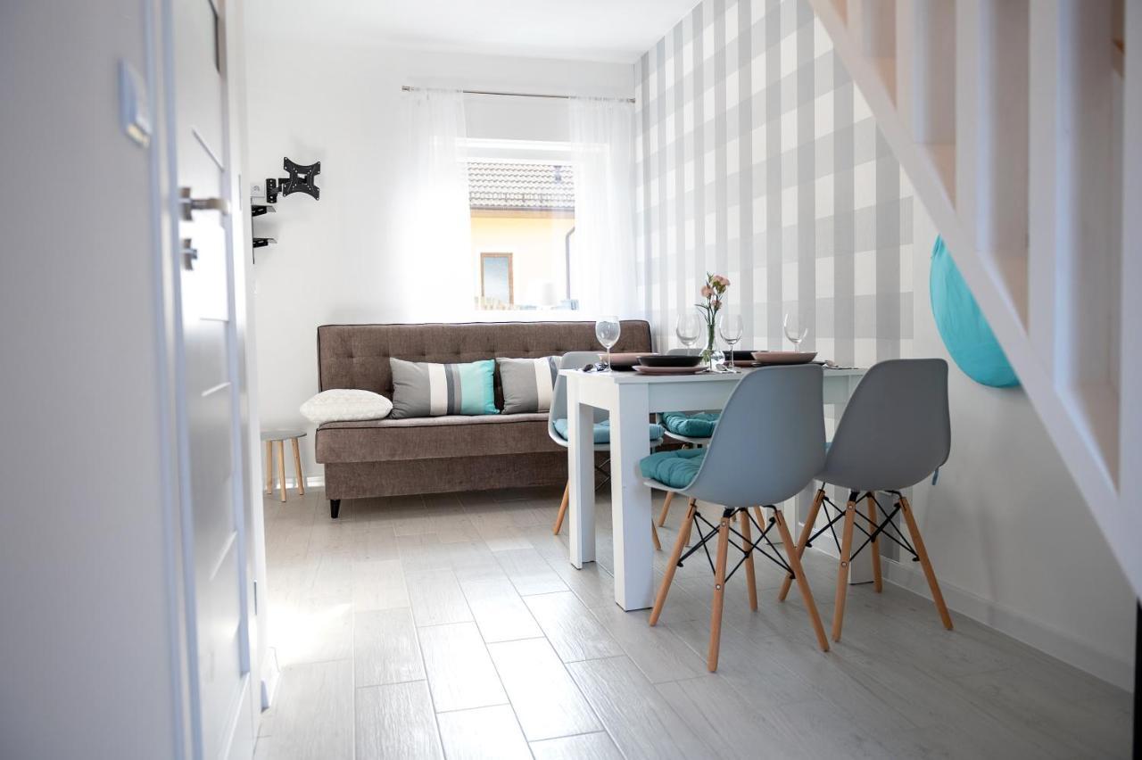 Emma Apartamenty Gostyn  エクステリア 写真